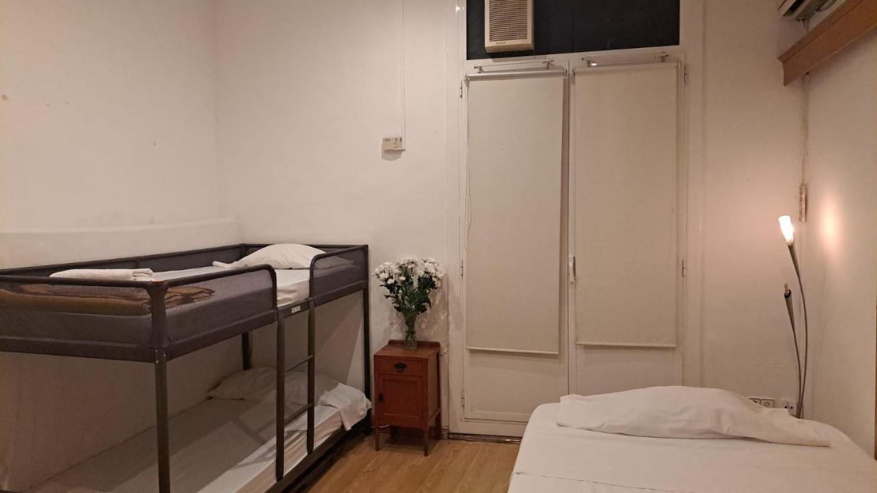 Room Corazon Urbano برشلونة المظهر الخارجي الصورة